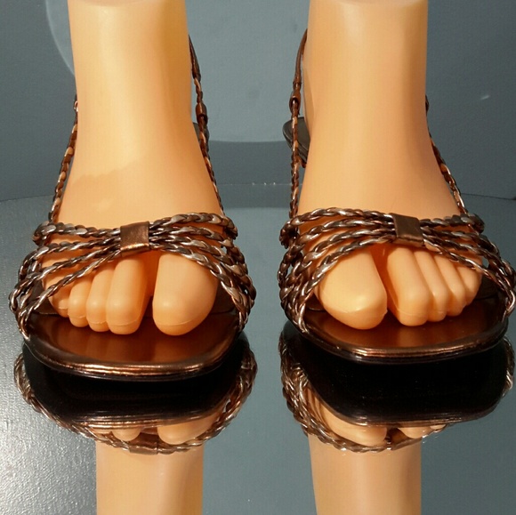 Etienne Aigner bronze and silver sandals - Picture 2 of 8